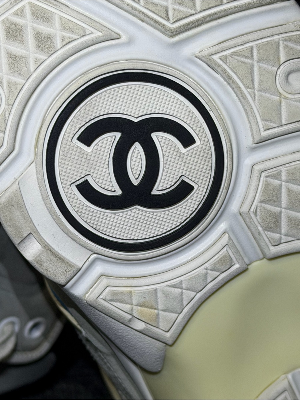 Chanel 18P Blue White Grey CC Logo High Top Trainer Sneakers Women Size US SZ 7 - Picture 10 of 13